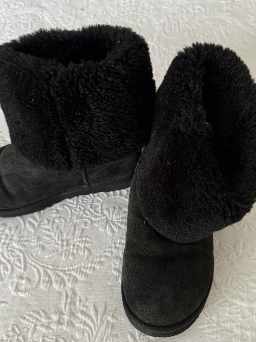 UGG Black Fur Trim Shearling Winter Boots size 6